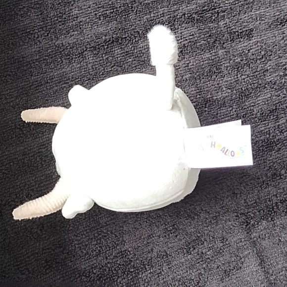 Squishmallow bull - Picture 2 of 3